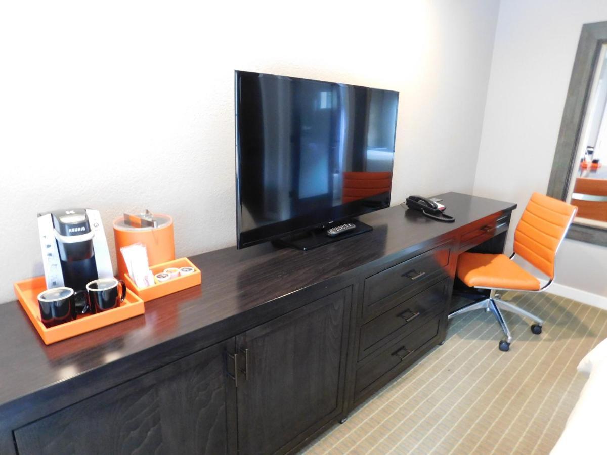 Wave Street Inn Monterey Kamer foto