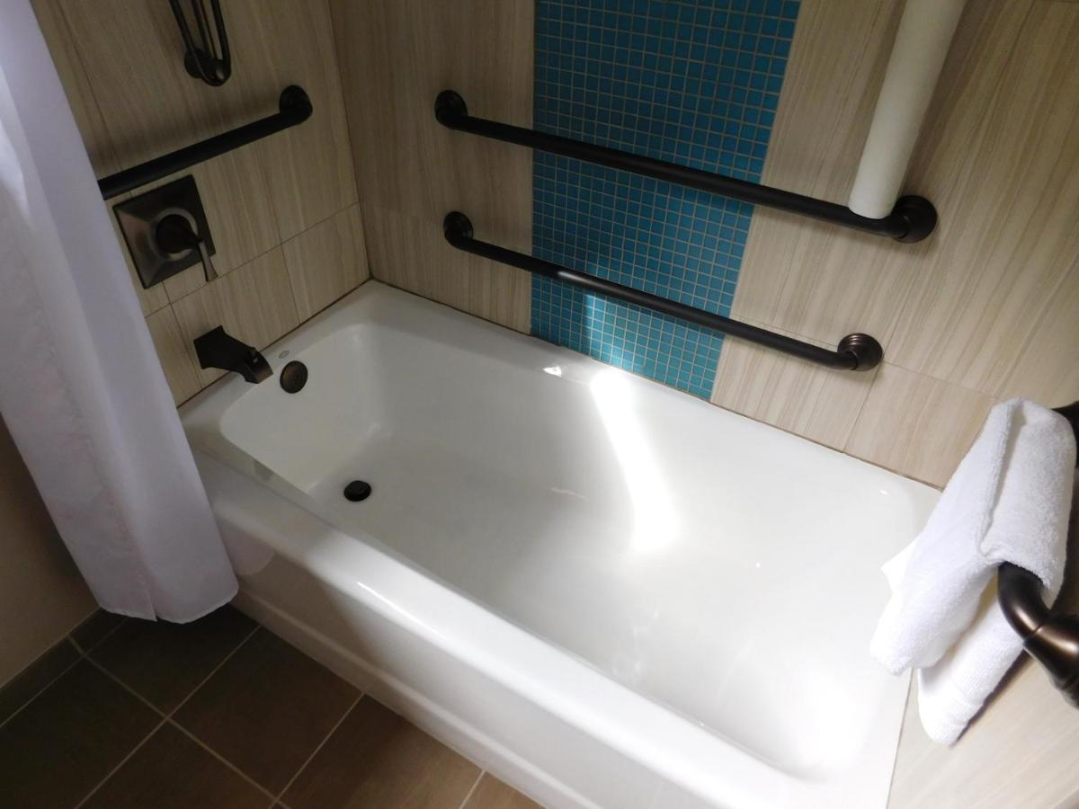 Wave Street Inn Monterey Kamer foto